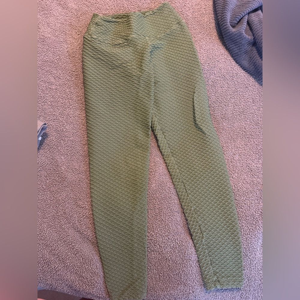 Booty by Brabants Olive Green Leggings